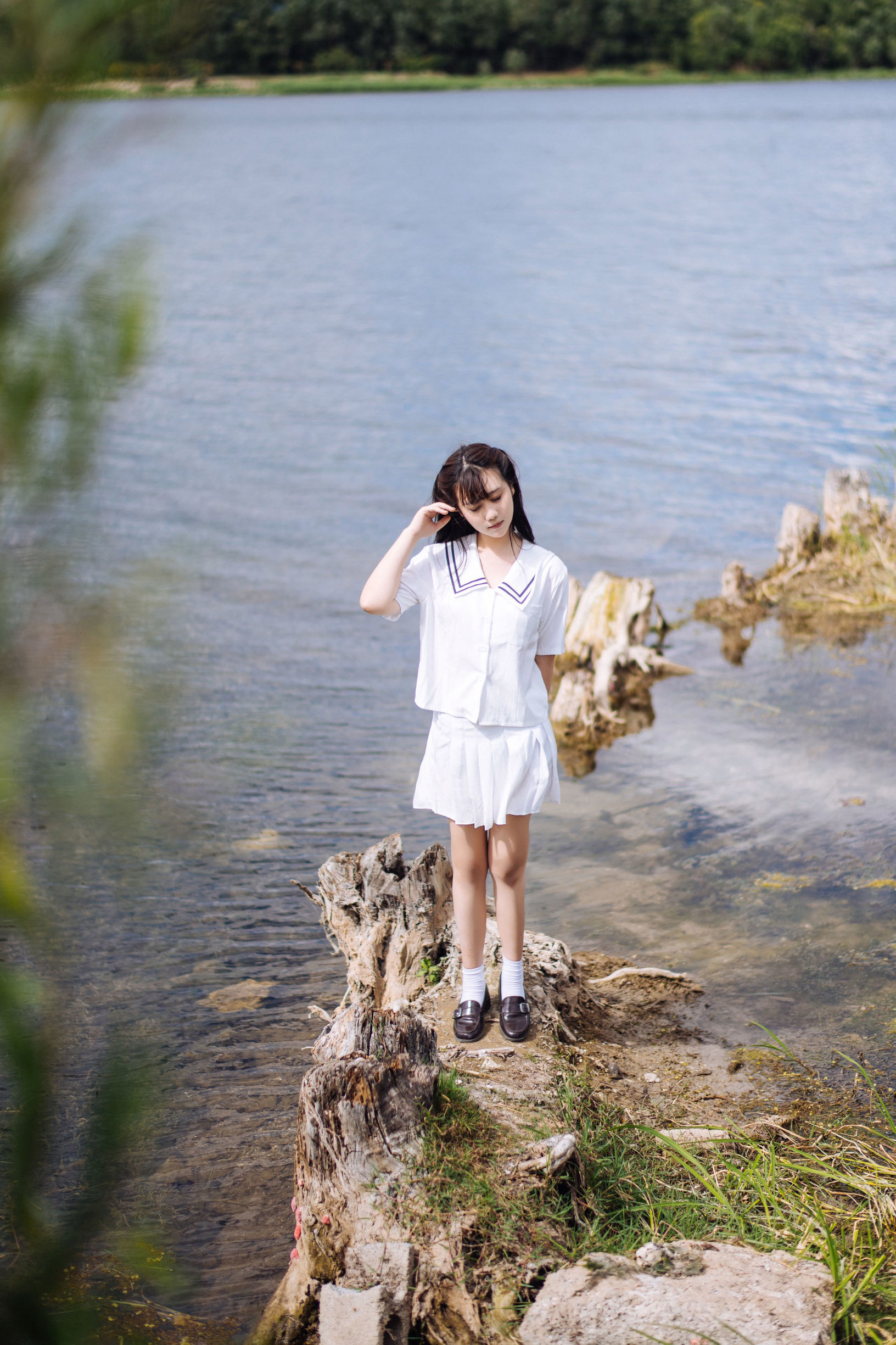 [COS福利]微博福利姬镜酱静夏之JK少女插图1